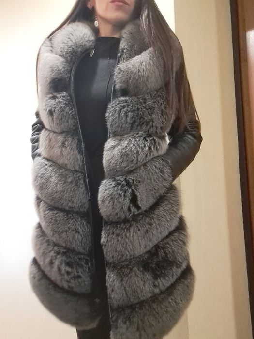 Продається натуральна шуба трансформер