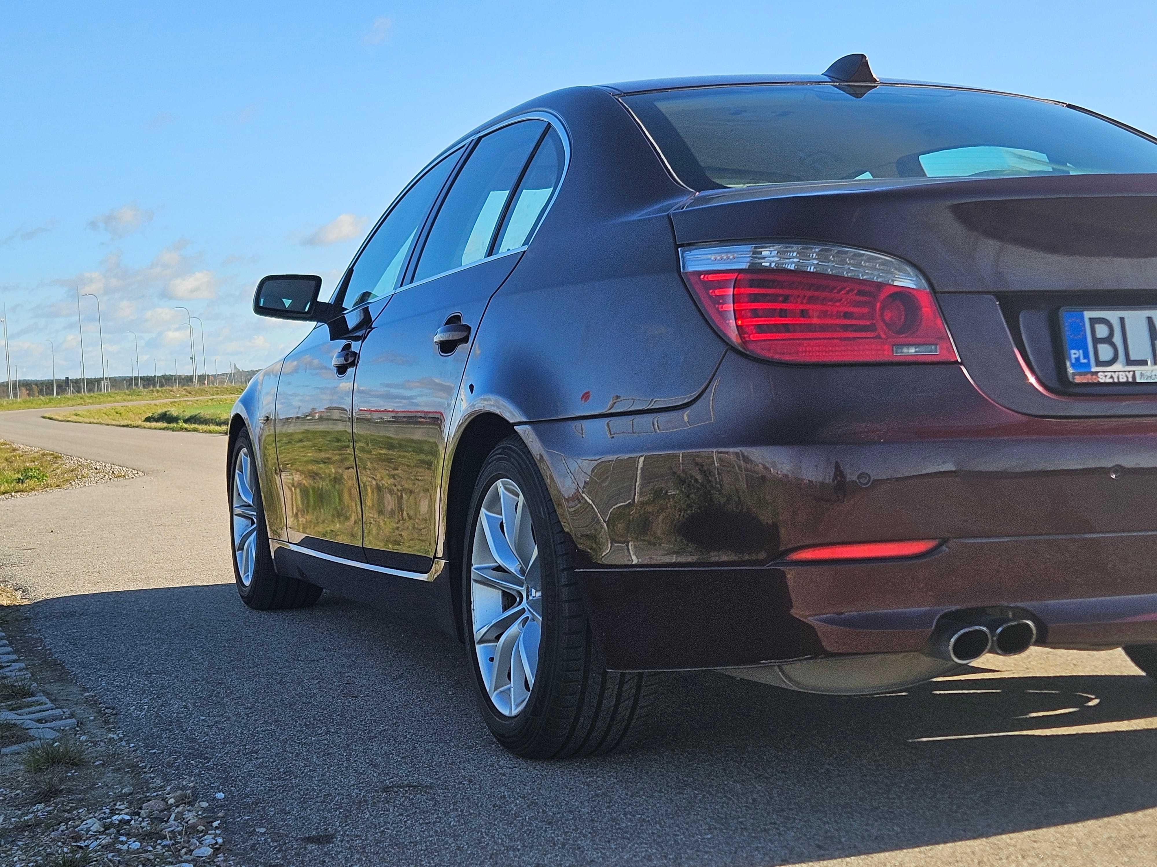 BMW E60 LCi  3.0