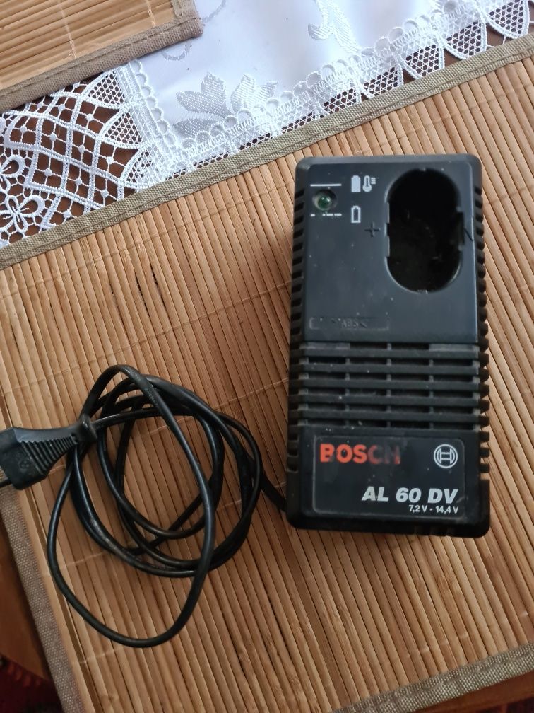 Ładowarka BOSCH AL 60 DV