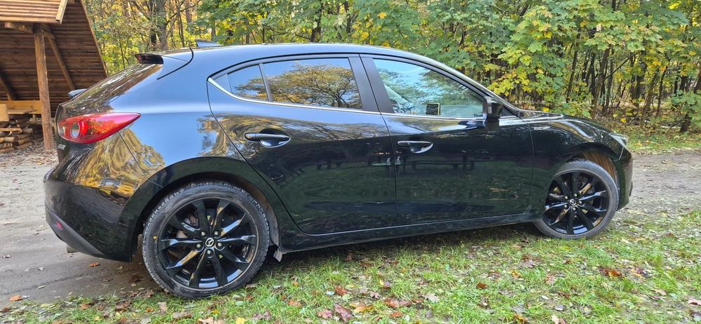 Mazda 3 Sprzedam Mazdę 3 SkayPassion 2016r.