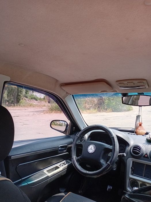 Легковой автомобиль Джили Ск