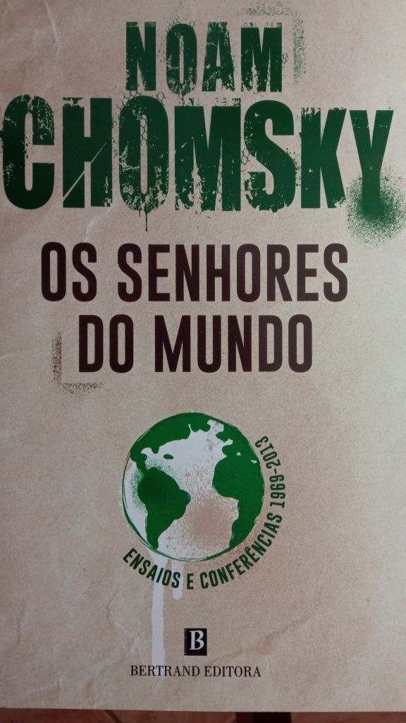 "Os Senhores do Mundo" de Noam Chomsky