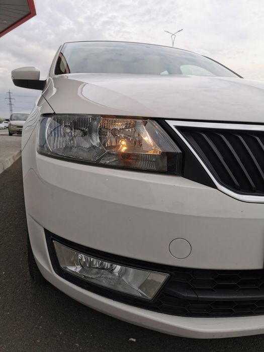 Rapid spaceback 1.6 tdi 85 kw.