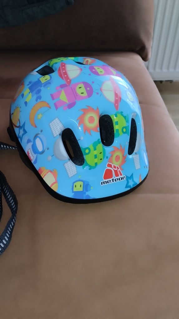 Kask rowerowy dziecięcy niebieski max 50cm