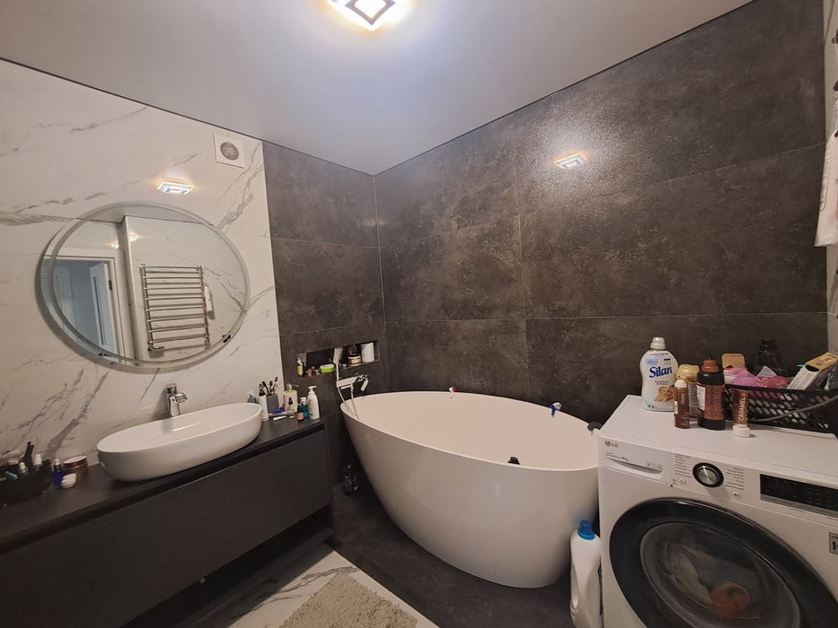 Продаж 3 км квартири по вул. В Великого.єОселя, єВідновлення