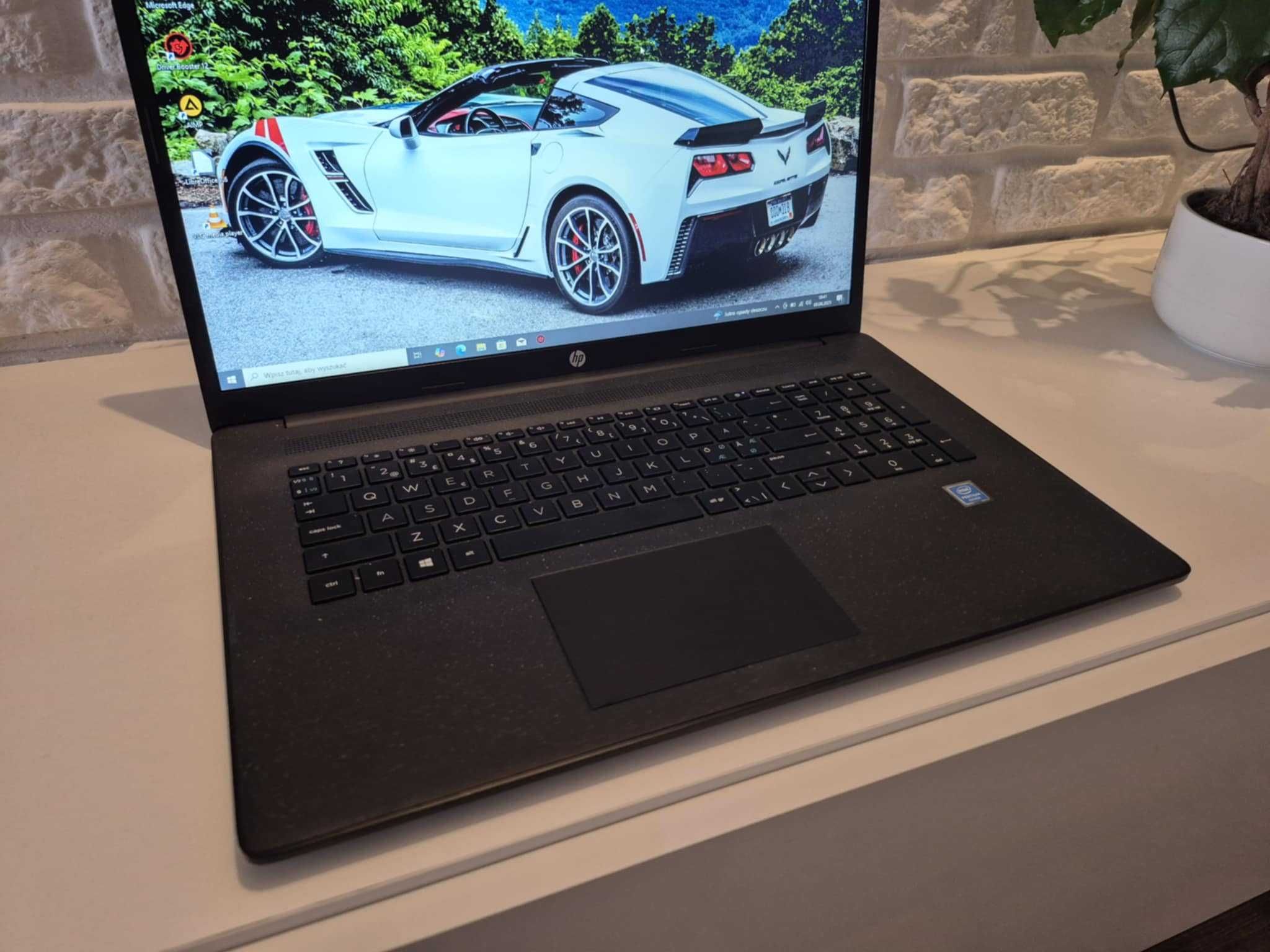 Duży 17` HP  IntelSilver/12GbDDR/SSD256/NowaBateria