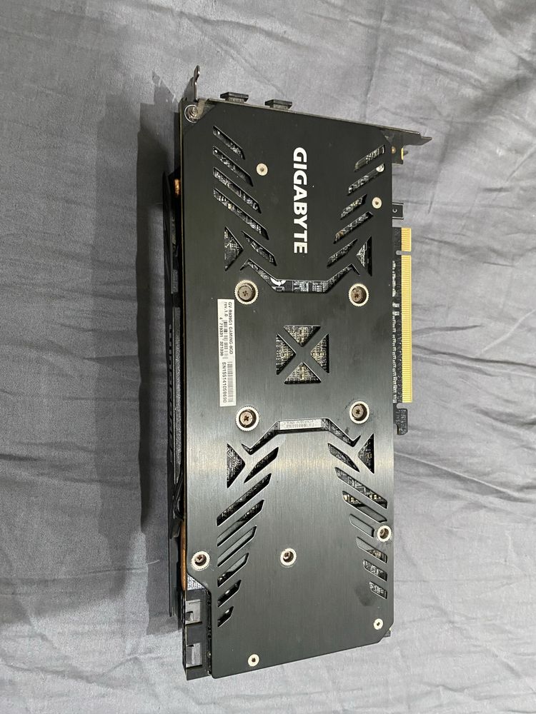 Gigabyte R9 390 8Gb