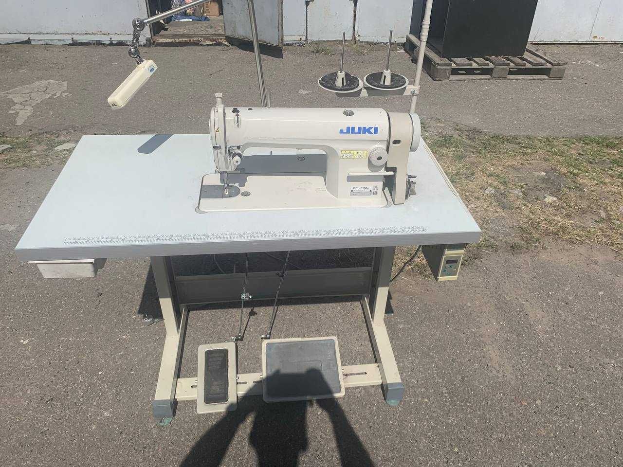 Швейная машина промышленная Juki DDL-8100e Б/У в отличном состоянии