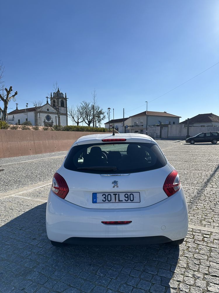 Peugeot 208 1.0VTi