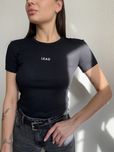 Футболка в рубчик з надписом mango XS S M L с надписью