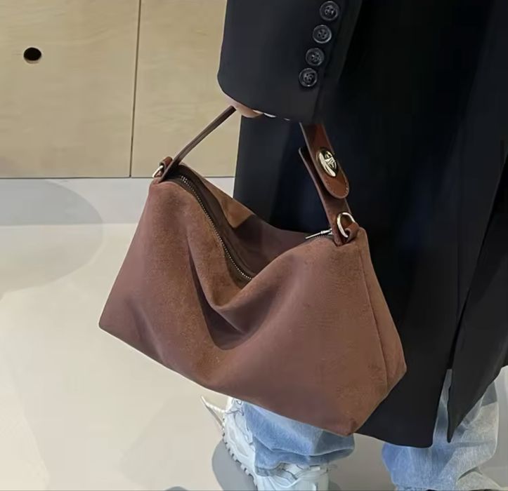 Sliczna torebka damska hobo retro brazowa zamsz zamszowa Nowa