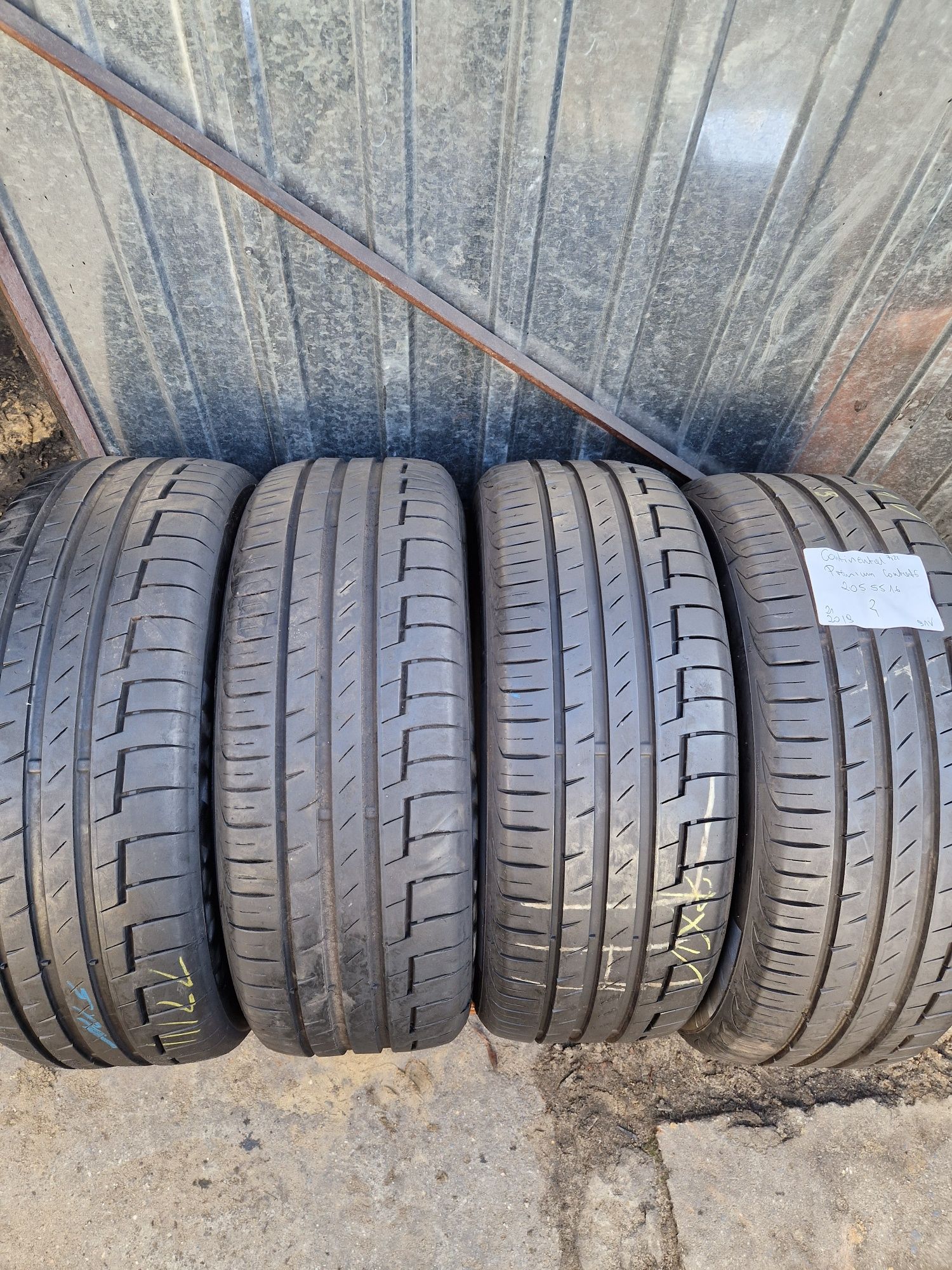 205/55/16 205/55R16 Continental 2021 lato