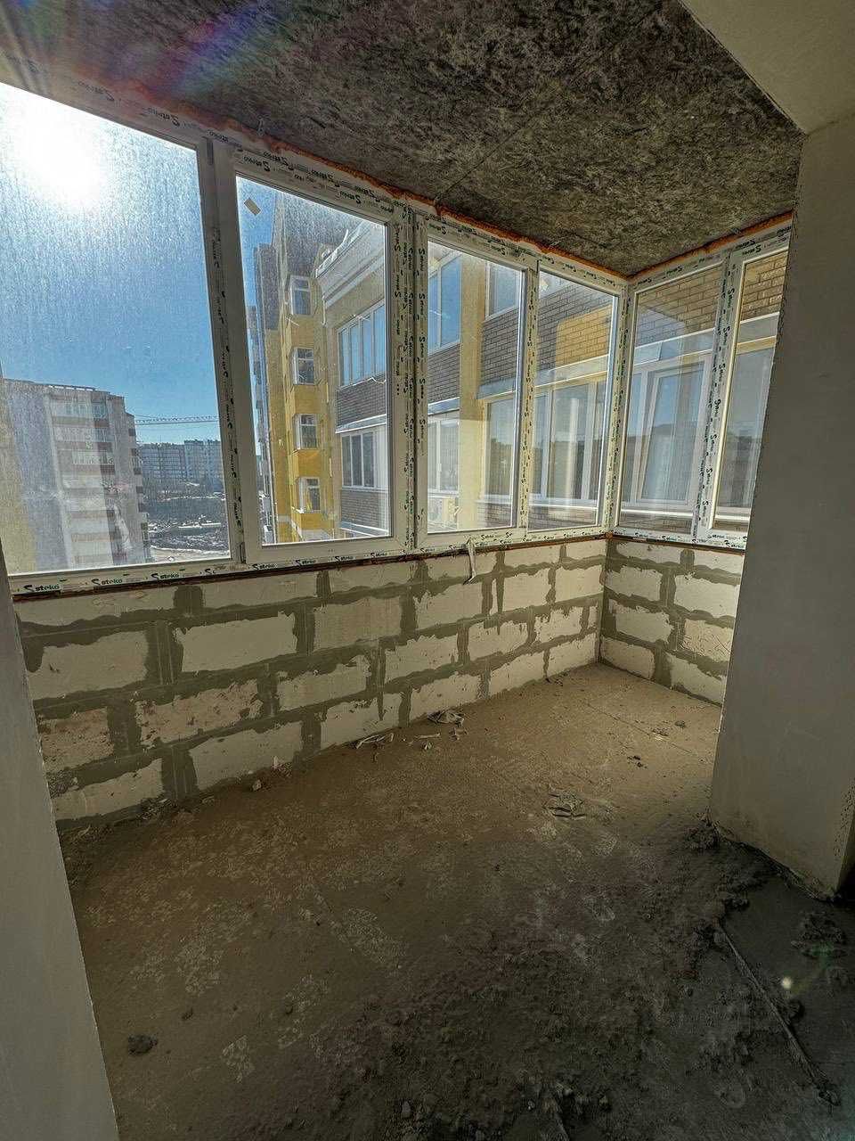 Зданний будинок Велика 1к квартира продаж з коміркою 54м2