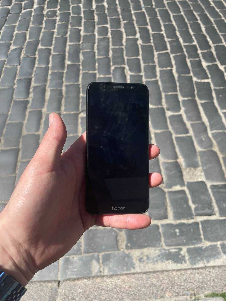 Продам Мобільний Телефон HUAWEI Y5 2018.