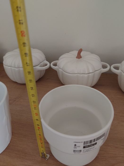 Osłonki na kwiaty Ikea