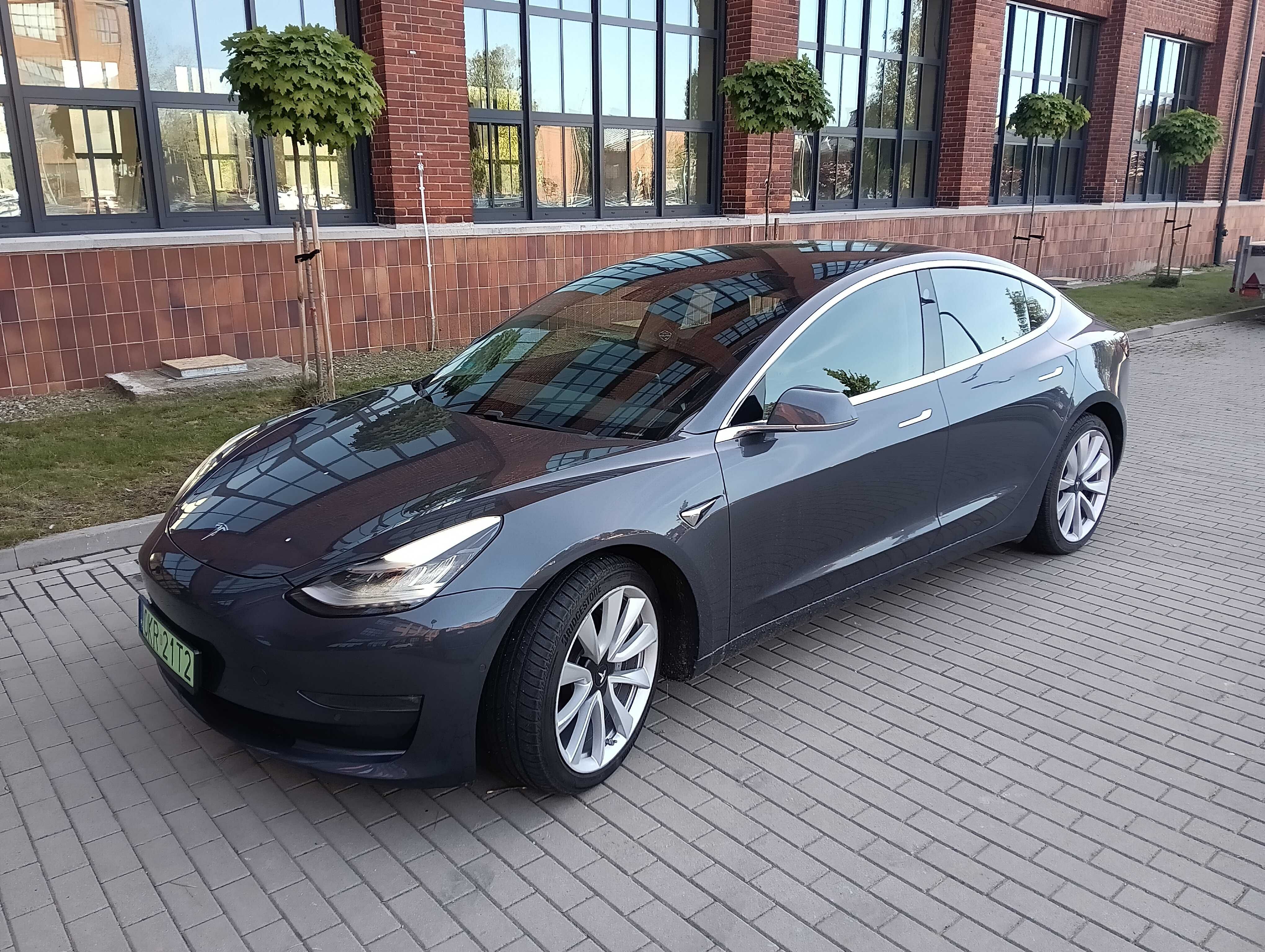 Tesla Model 3 463KM Stan idealny
