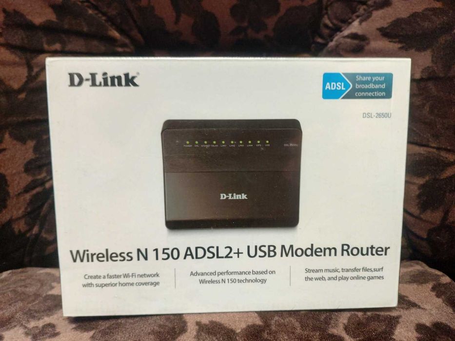 Маршрутизатор D-Link DSL-2650U.