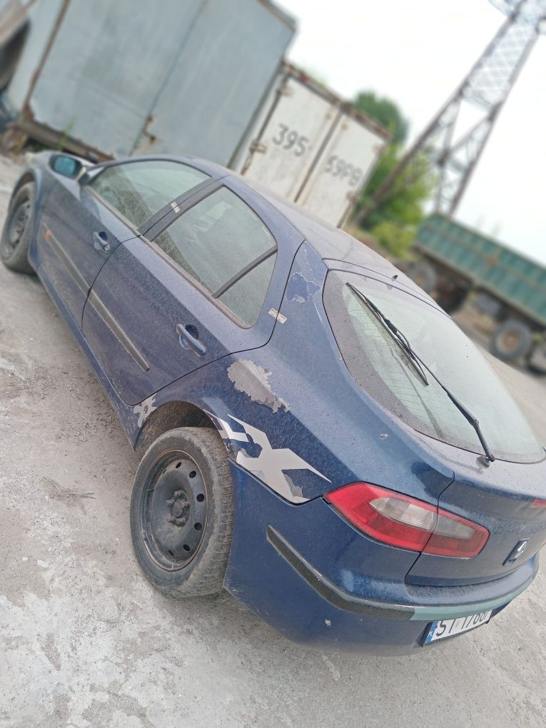 Двері Renault laguna 1.9