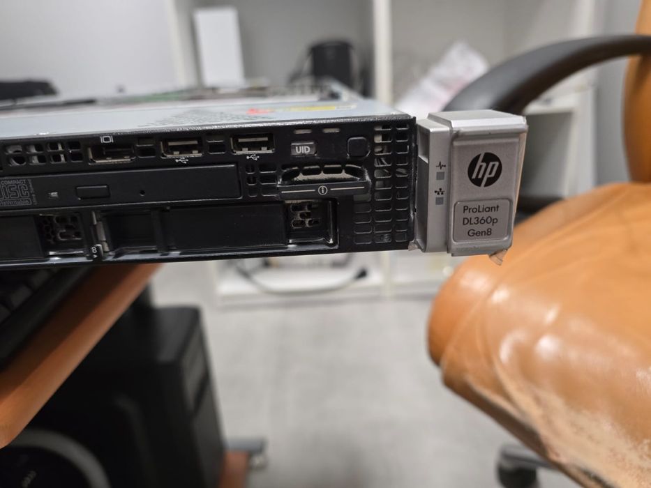Сервер HP ProLiant DL380P gen8