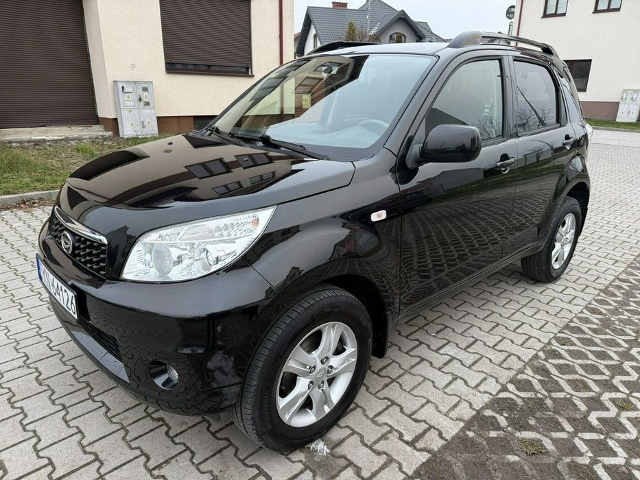 Daihatsu Terios 4X4 Klimatyzacja Grzane Fotele Pierwszy Właściciel Serwis 2x Koła