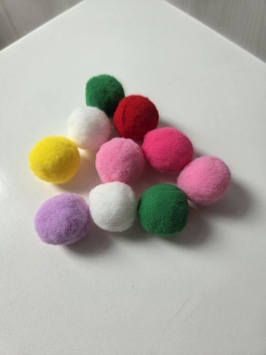 Piłeczki zabawki dla kota 10szt