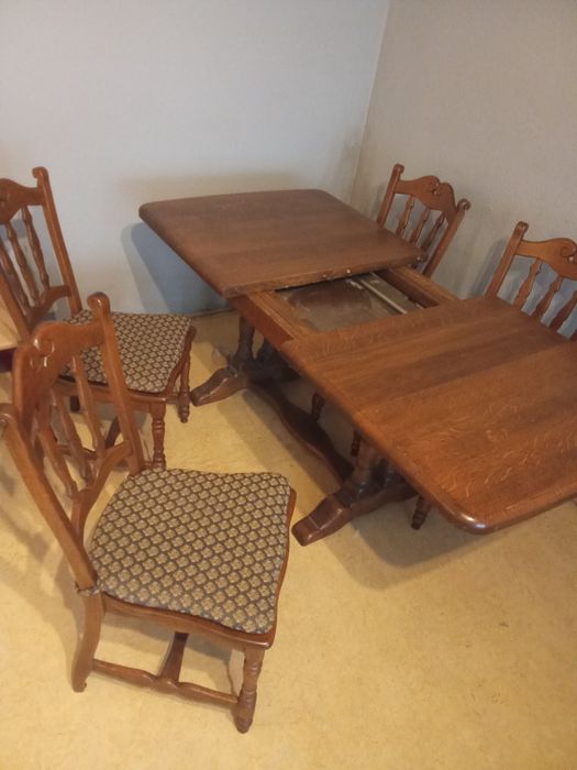Stół drewniany +4 krzesła