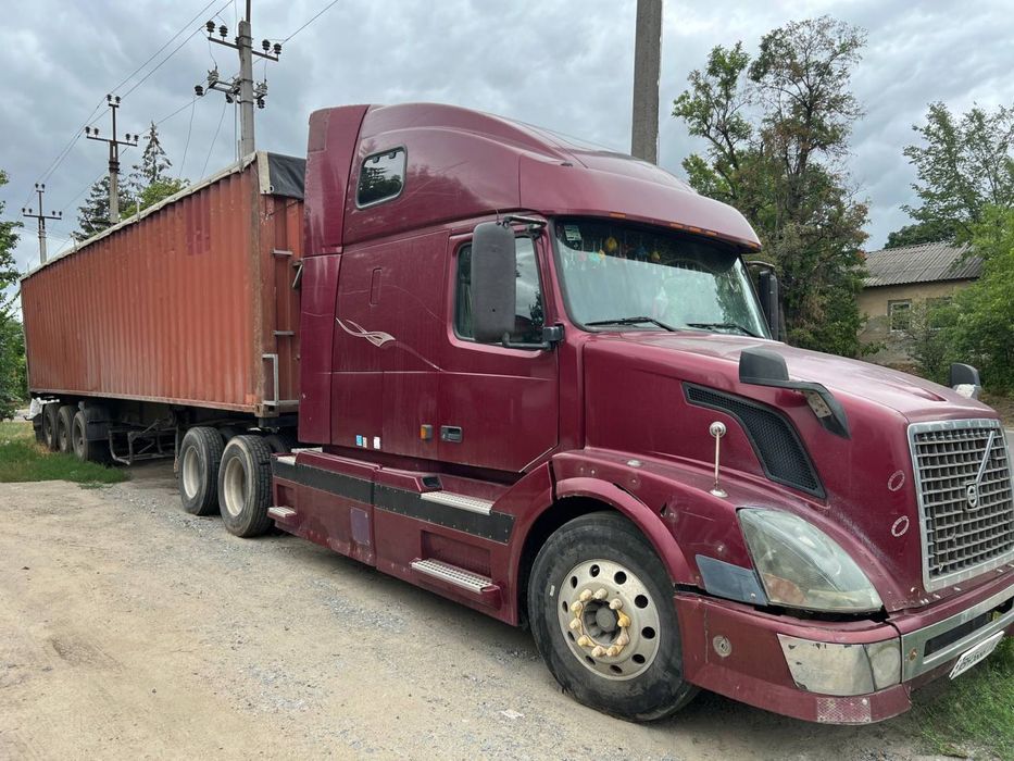 Продам тягач Volvo VN 670