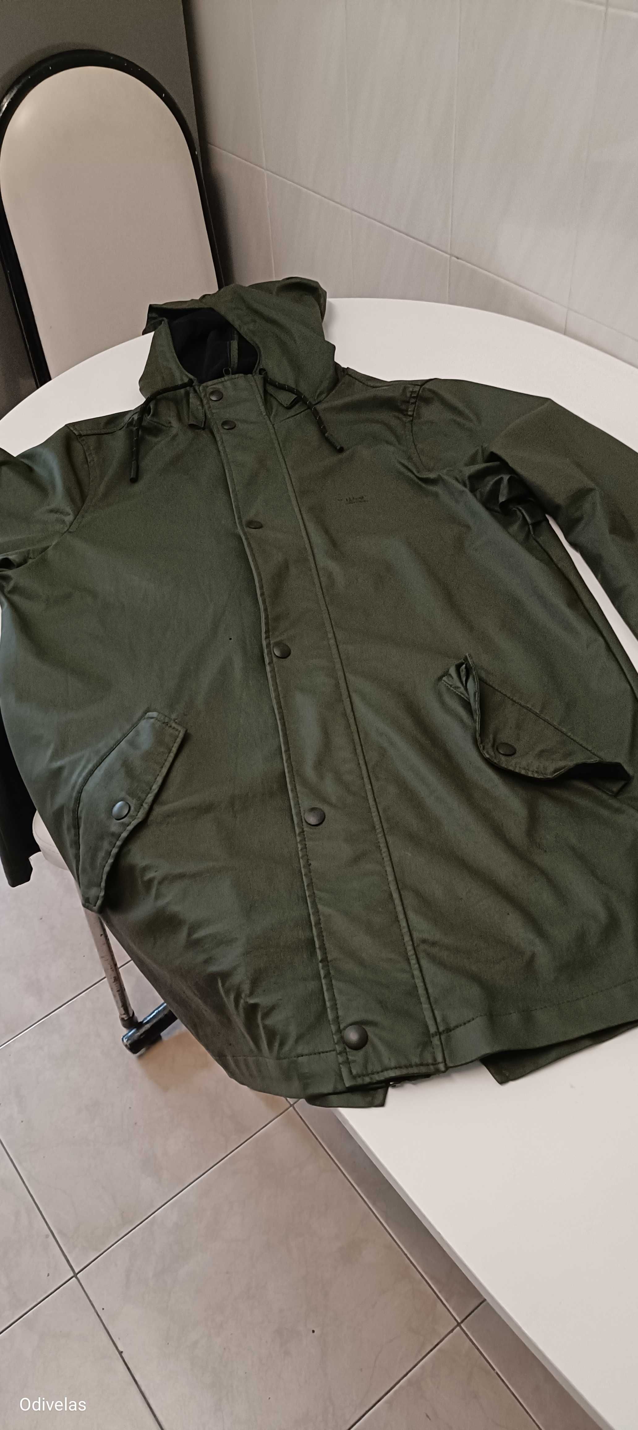 Capa chuva Pull&Bear