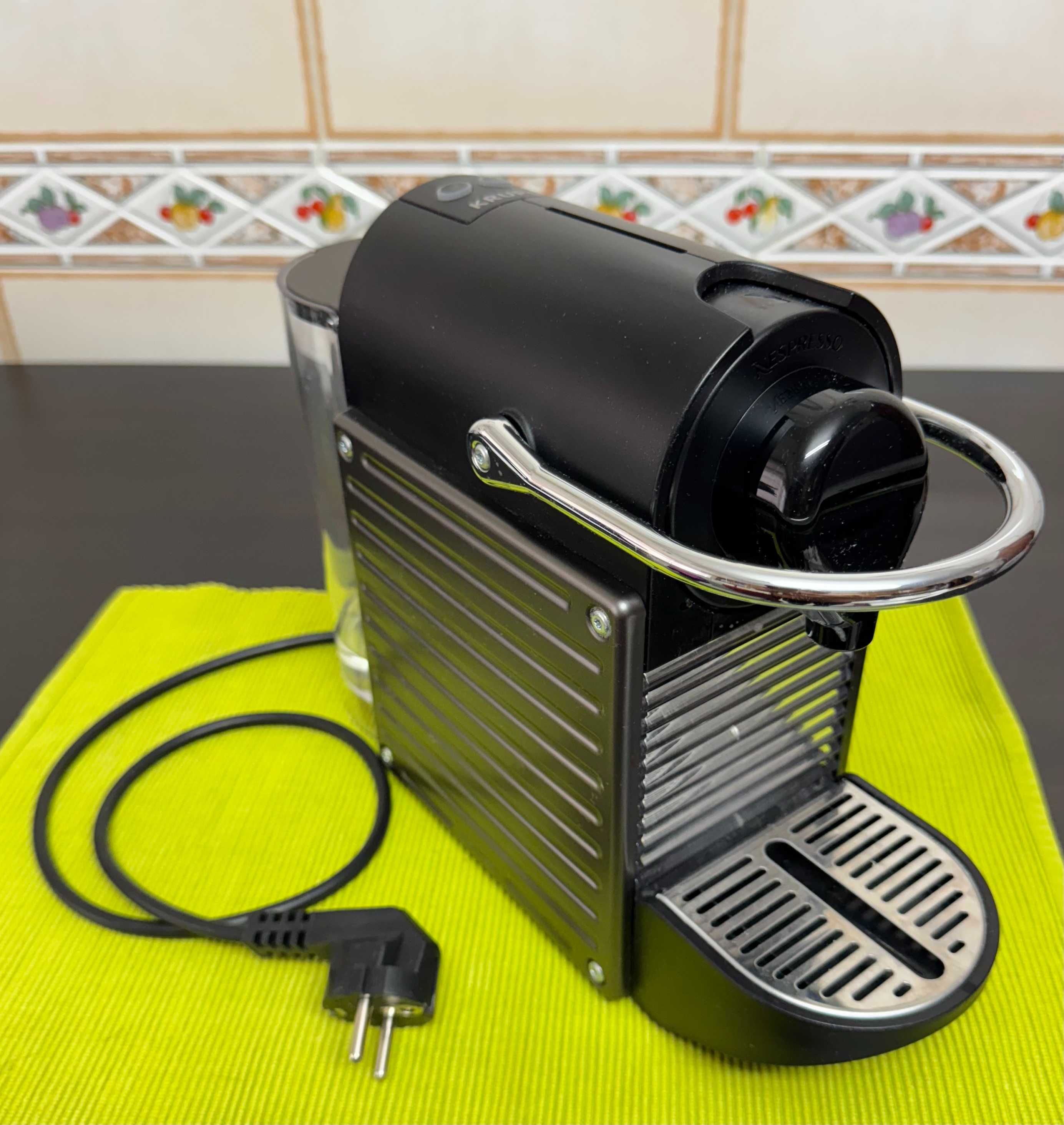Pixie Electric Titan Nespresso