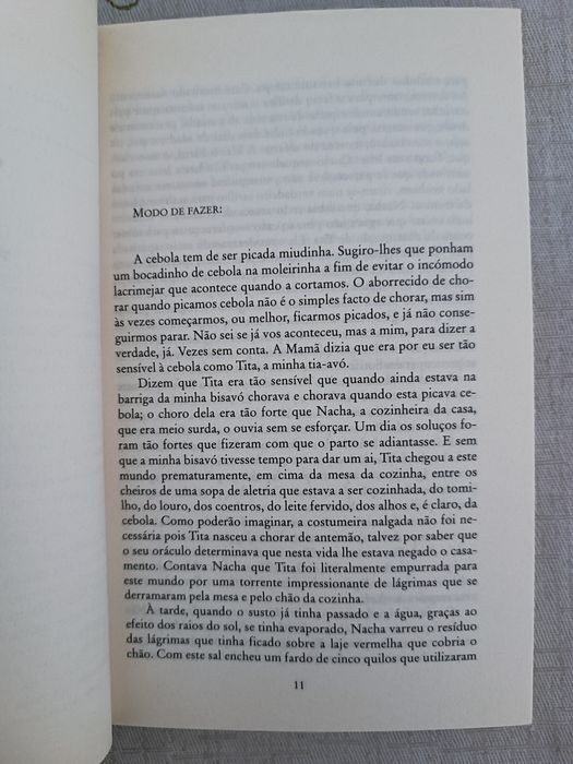Livro "Como Água para Chocolate"