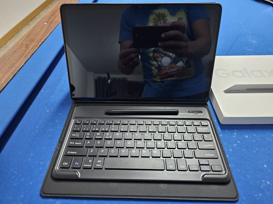 Samsung Galaxy Tab S8+