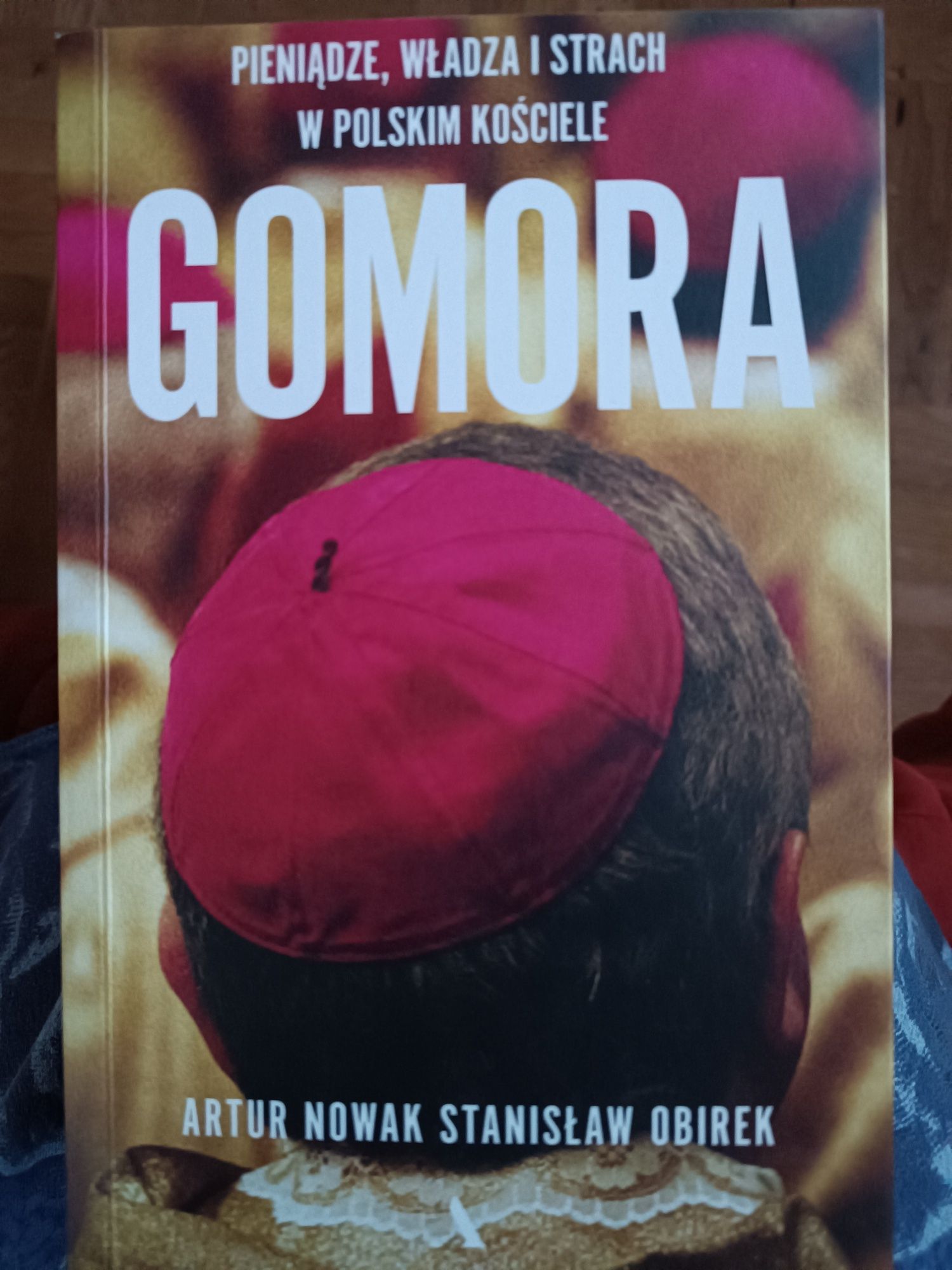 Książka "Gomora" A. Nowak, S. Obirek