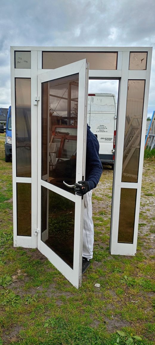 Drzwi aluminiowe używane z Niemiec super stan dostawa gratis cały Kraj
