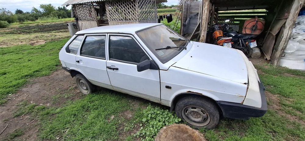 Продам ваз 2109 недорого