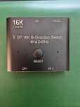 16k DisplayPort switch / світч