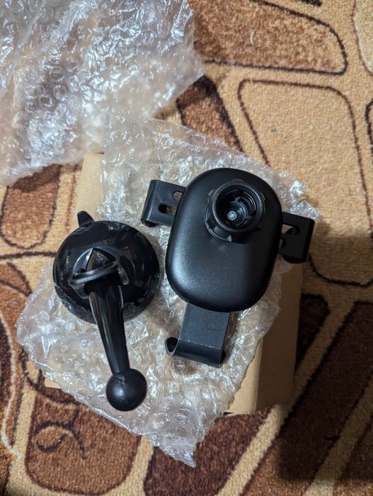 Essager ZL-40 автомобільний гравітаційний тримач смартфона присоска