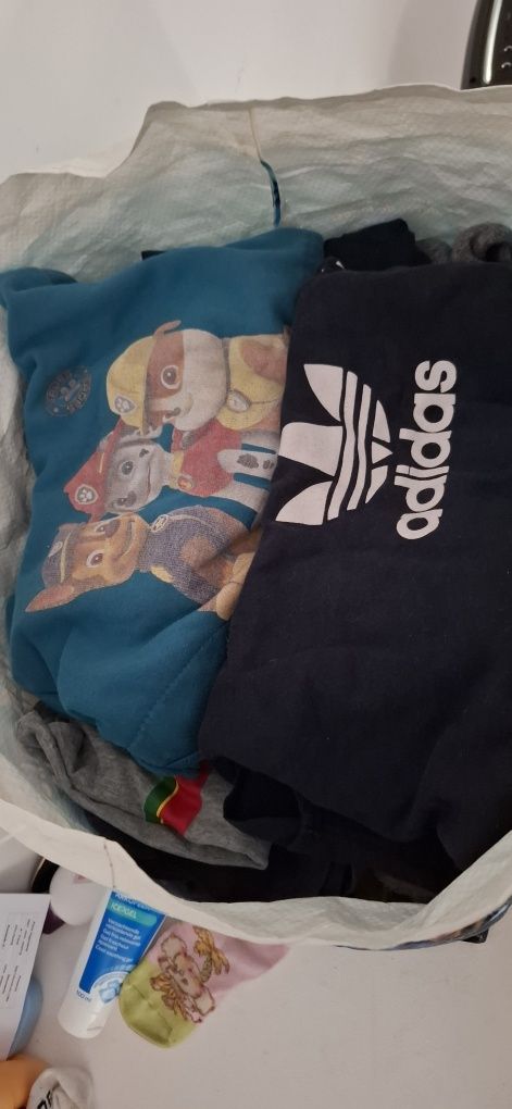 Roupa de menino para dar