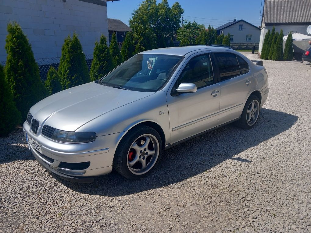 Seat Toledo 2 1.9tdi 90koni 2002r Uszkodzony