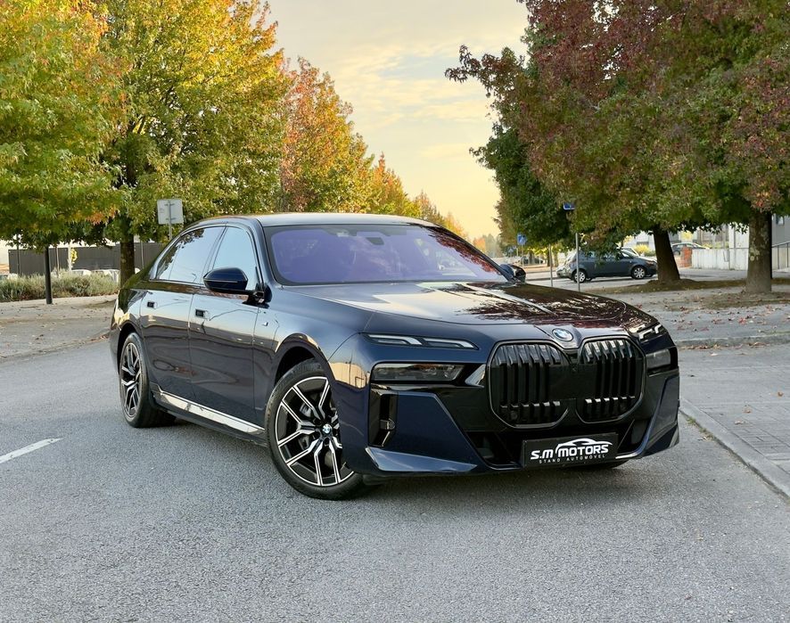 BMW 750