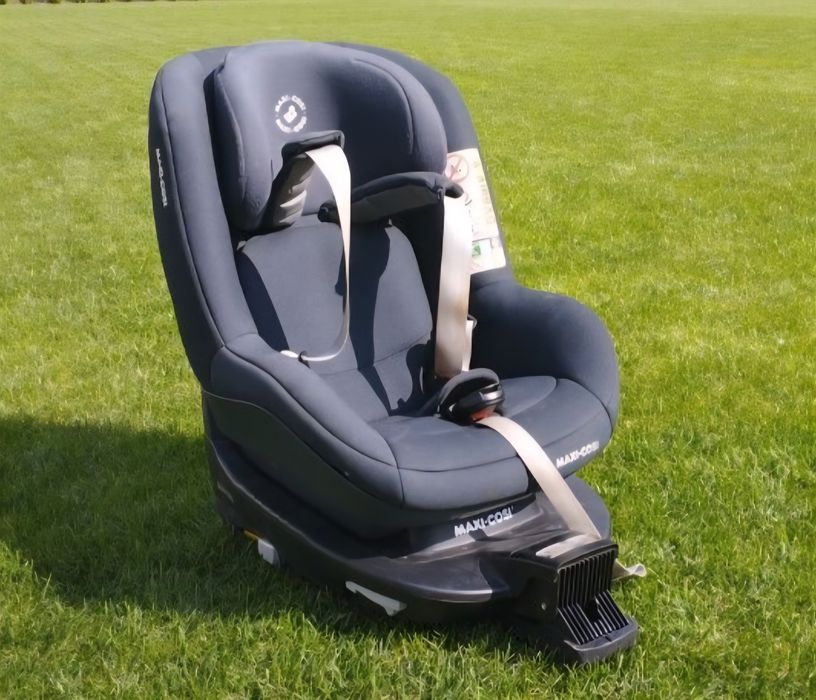Fotelik z Baza Maxi Cosi Pearl 2way