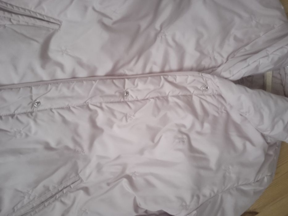 Жіноча куртка осіння,тепла зима