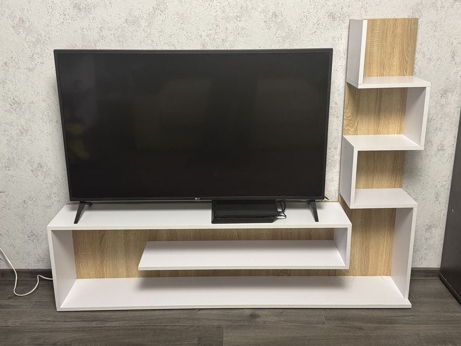 Тумба під телевізор