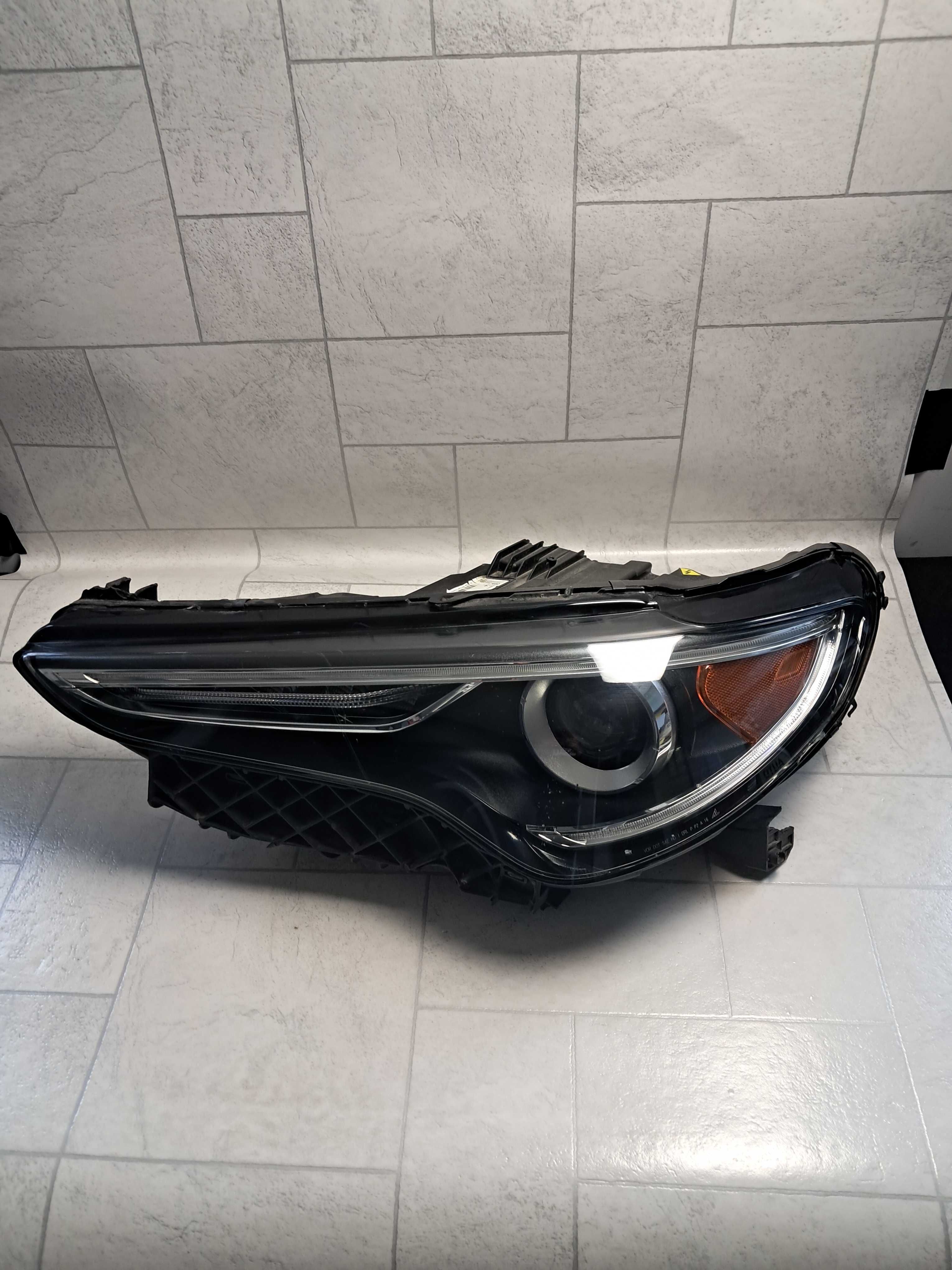 Lampa lewy przód wersja USA ALFA ROMEO STELVIO