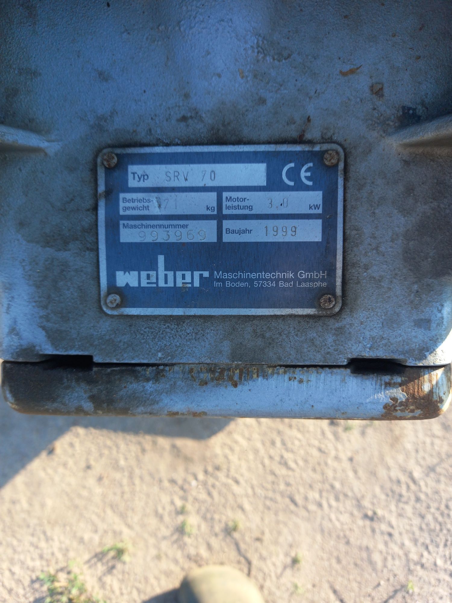 Skoczek zagęszczarka Weber silnik Subaru