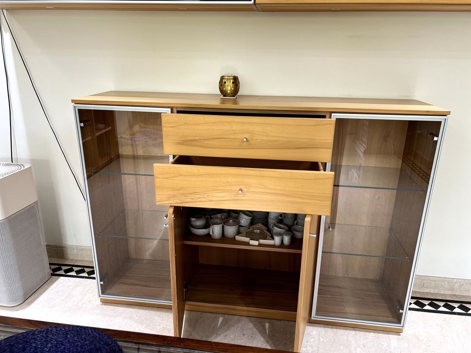 Aparador de sala com luz