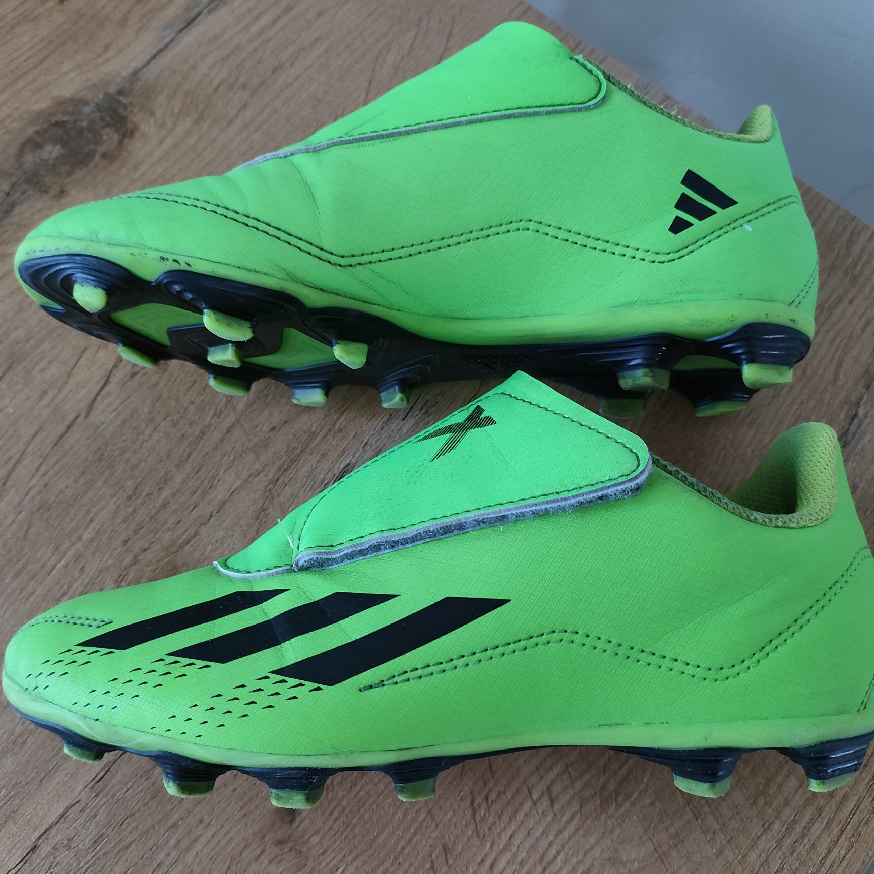 Dziecięce/młodzieżowe buty piłkarskie Adidas X r.34