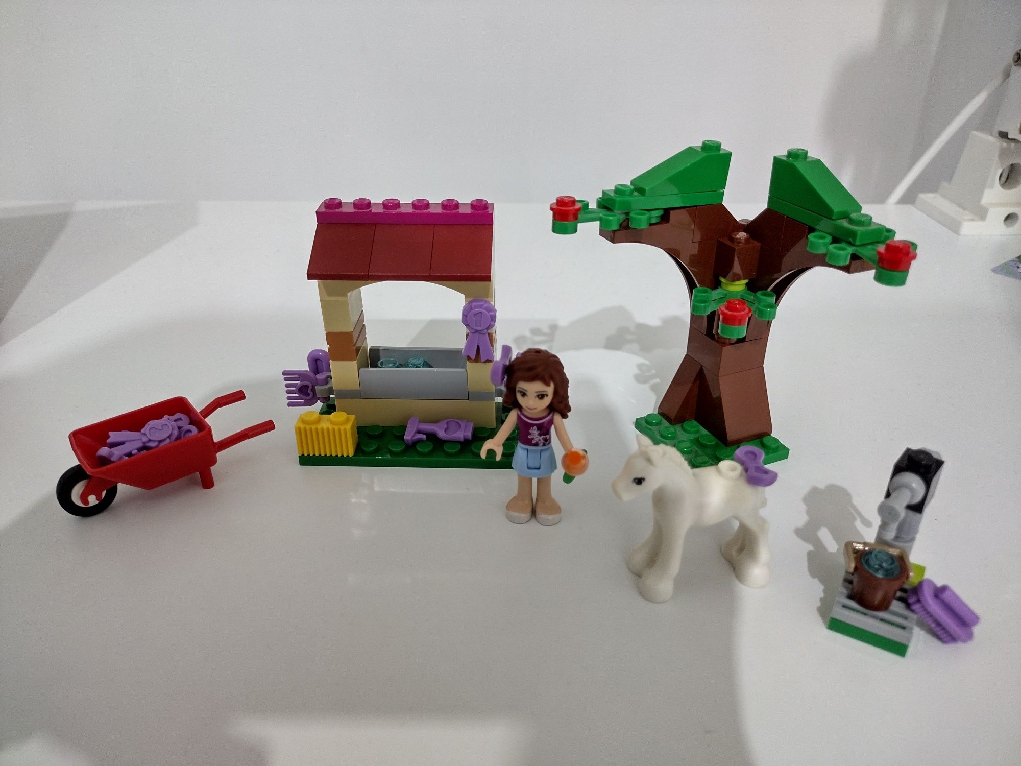 LEGO friends 41003 Olivia i jej źrebaczek