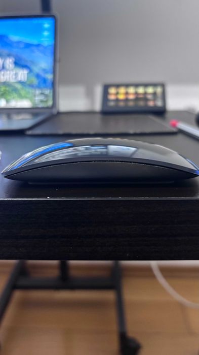 Rato Magic Mouse 2 Apple - Black Edition