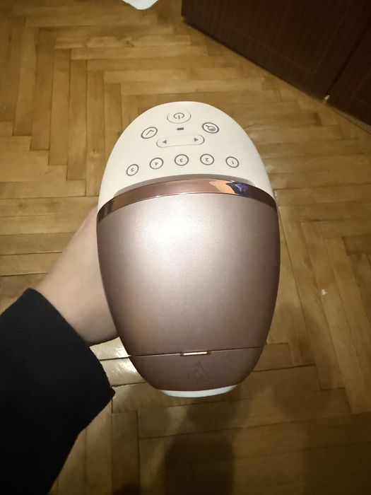 Фотоепілятор philips Lumea BRI977/00