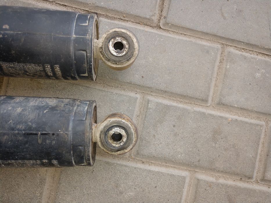 Амортизатор Нівомат Chrysler Voyager